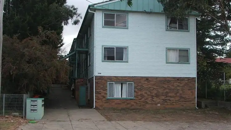 2/144 Mann St, Armidale NSW 2350