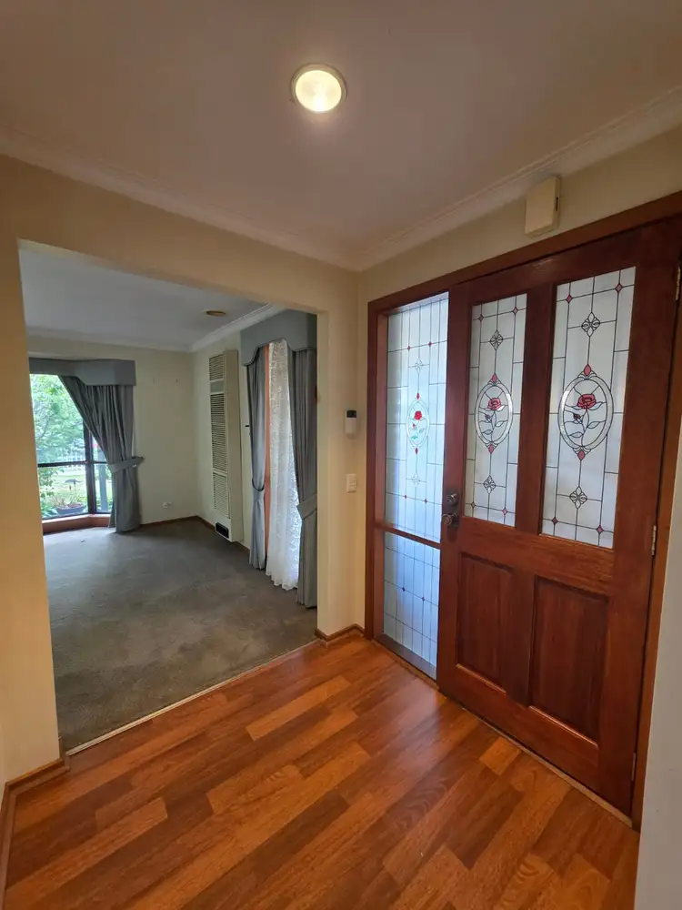 Second view of Homely house listing, 5 Townville Crescent, Hoppers Crossing VIC 3029