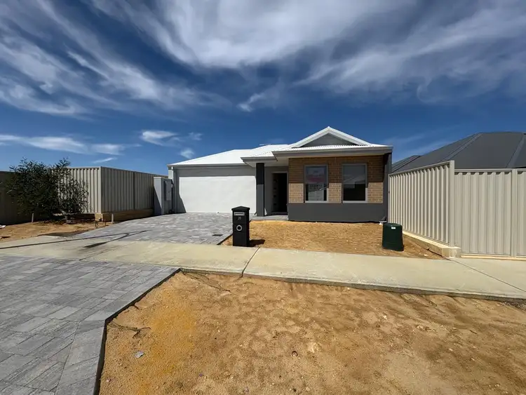 28 Mavericks Street, Eglinton WA 6034