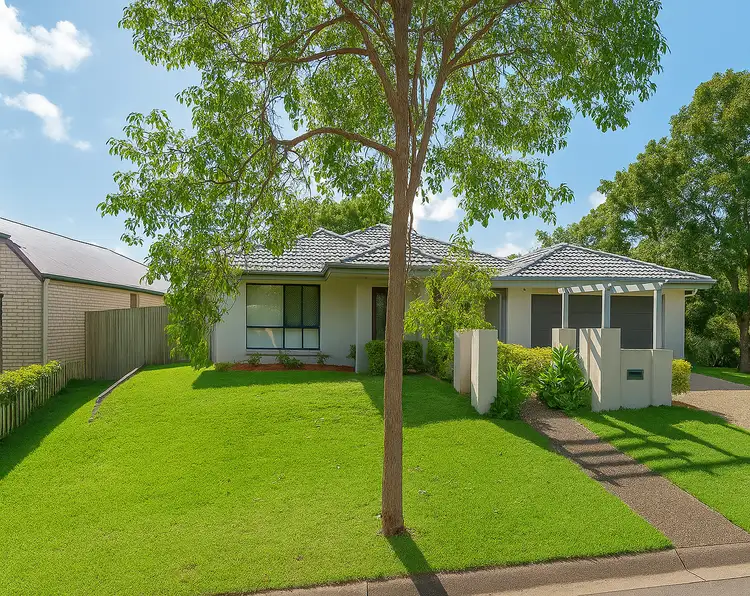 25 Greenleaf Ave, Springfield Lakes QLD 4300