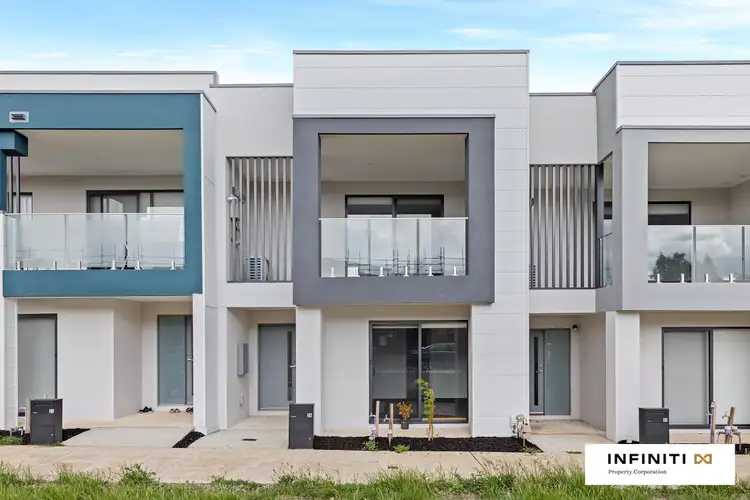 25 Banks Dr, Diggers Rest VIC 3427