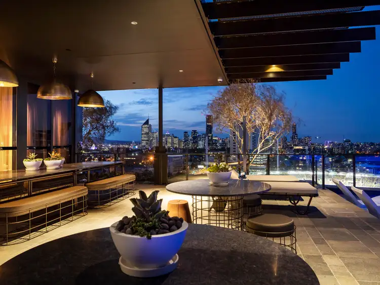 1002/62 Logan Road, Woolloongabba QLD 4102