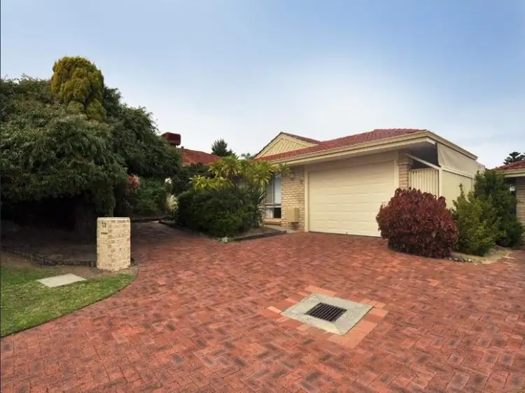73 Creaney Dve, Kingsley WA 6026