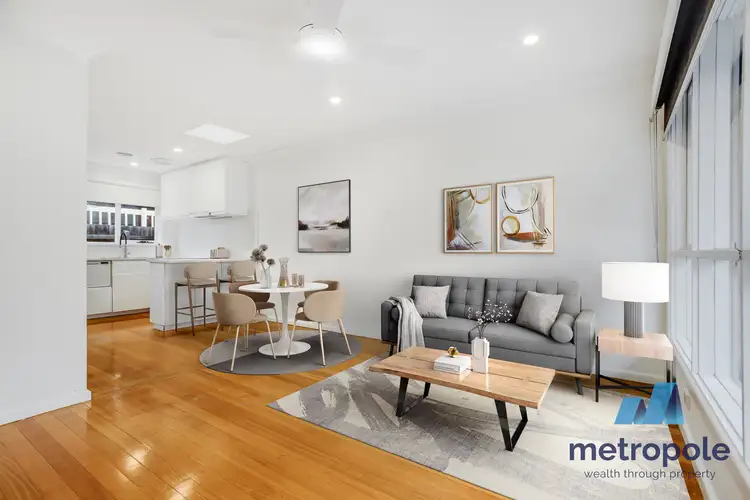 4/11 St Kinnord Street, Aberfeldie VIC 3040