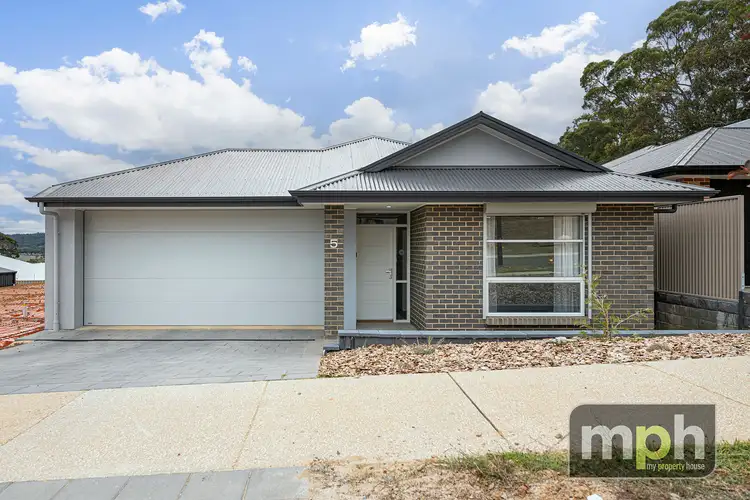 Second view of Homely house listing, 5 Jade Close, Mount Barker SA 5251