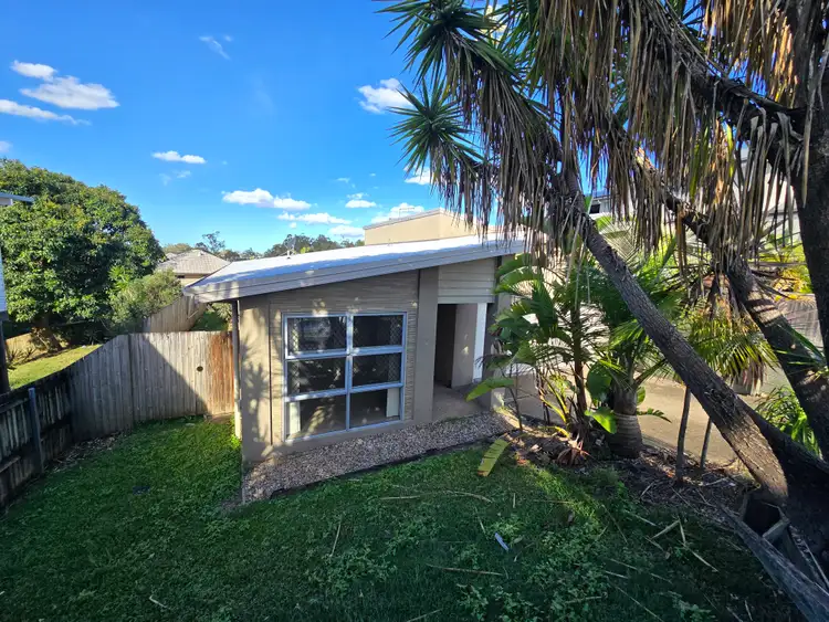 1/1121 South Pine Road, Arana Hills QLD 4054
