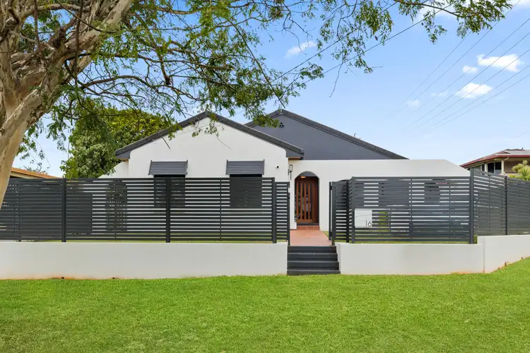 16 Lyrian Street, Manly West QLD 4179