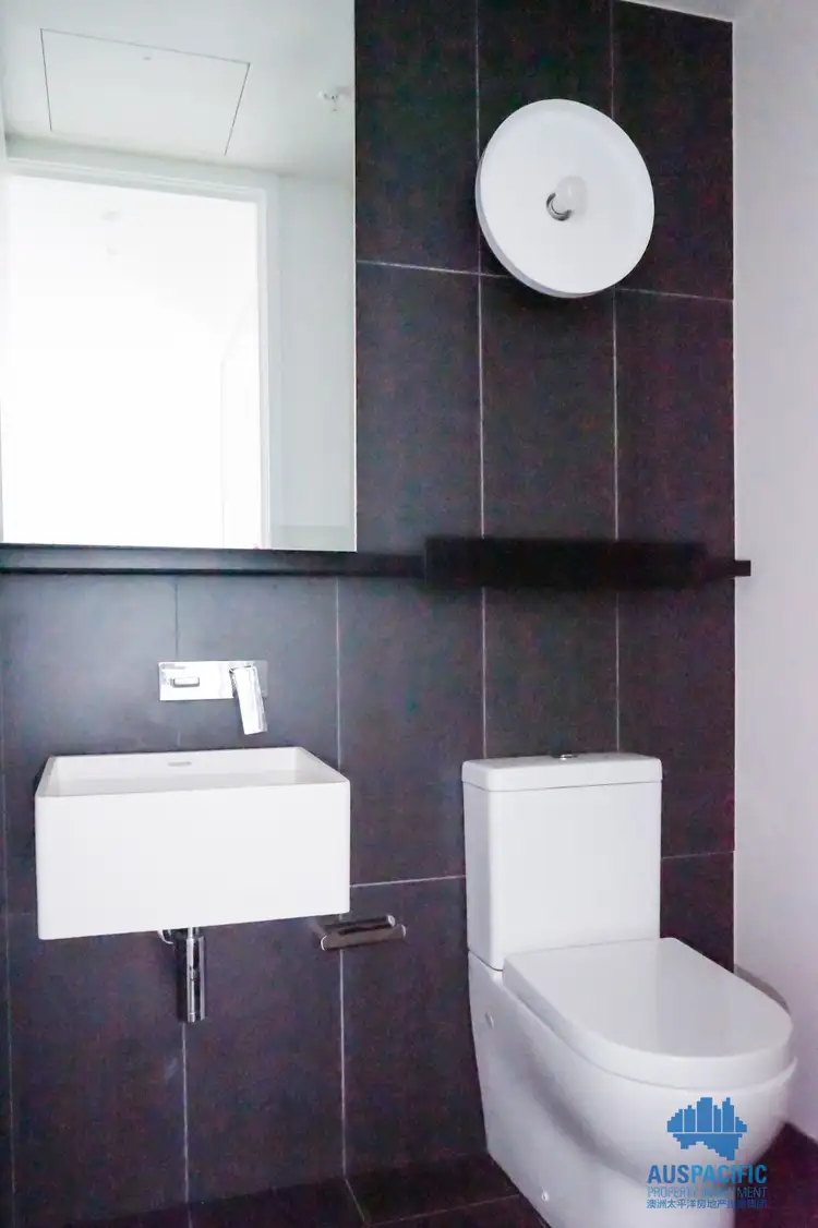 Fifth view of Homely apartment listing, 2201/81 A'Beckett Street, Melbourne VIC 3000