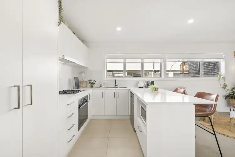 51/55 Jumbuck Crescent