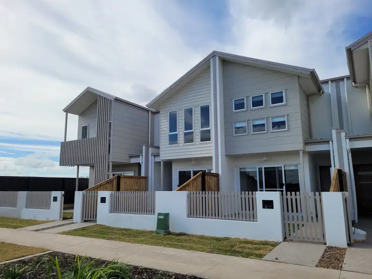 13 Tyndall Circuit, Banya QLD 4551