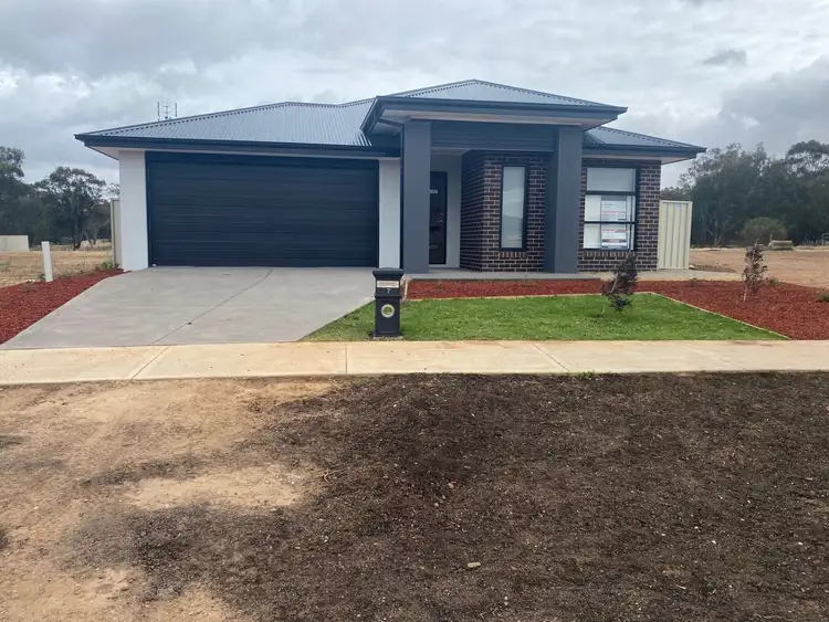 7 Verna Dr, Cobram VIC 3644
