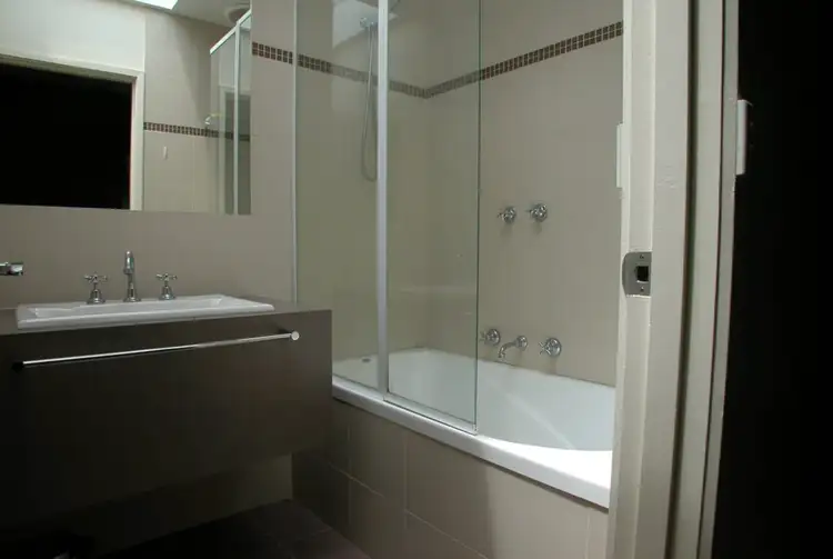 Third view of Homely townhouse listing, 6/79-81 Earl Street, Kew VIC 3101