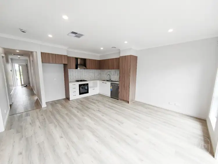 Second view of Homely house listing, 11 Taggiasca Drive, Wollert VIC 3750