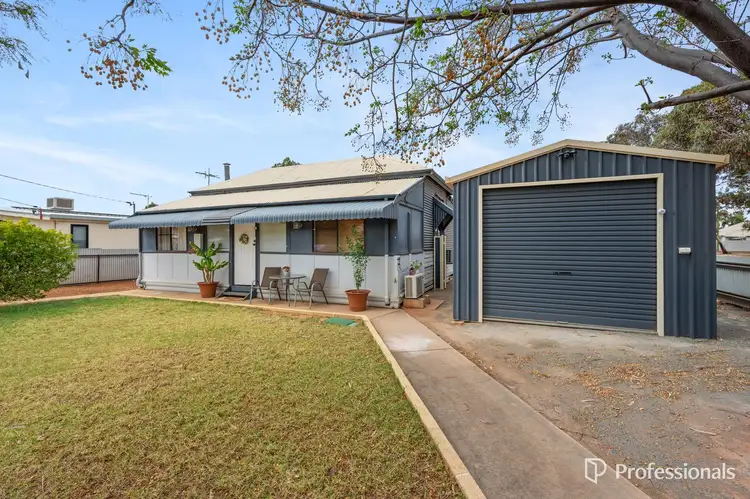 27 Lewis Street, Lamington WA 6430