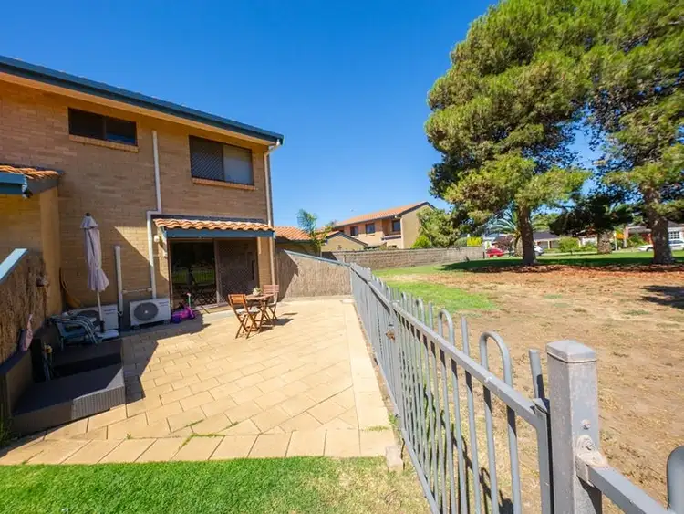 125 Brebner Drive, West Lakes SA 5021