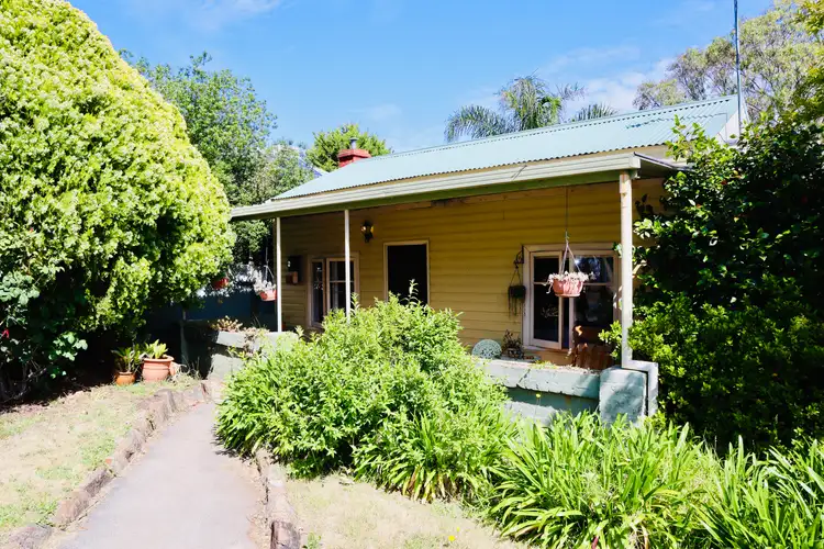 Second view of Homely house listing, 381 Day St, West Albury NSW 2640