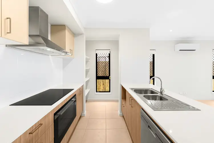 Second view of Homely house listing, 4 Sugarloaf Crescent, Banya QLD 4551