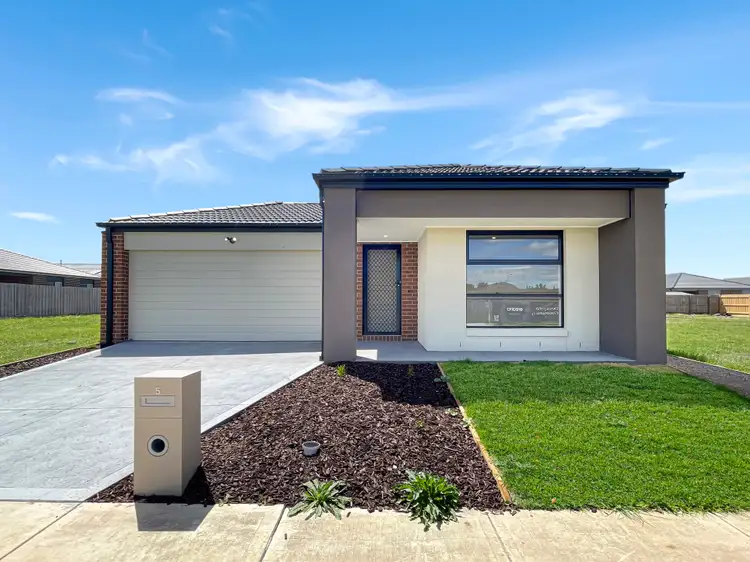 Second view of Homely house listing, 5 Millau Street, Wallan VIC 3756
