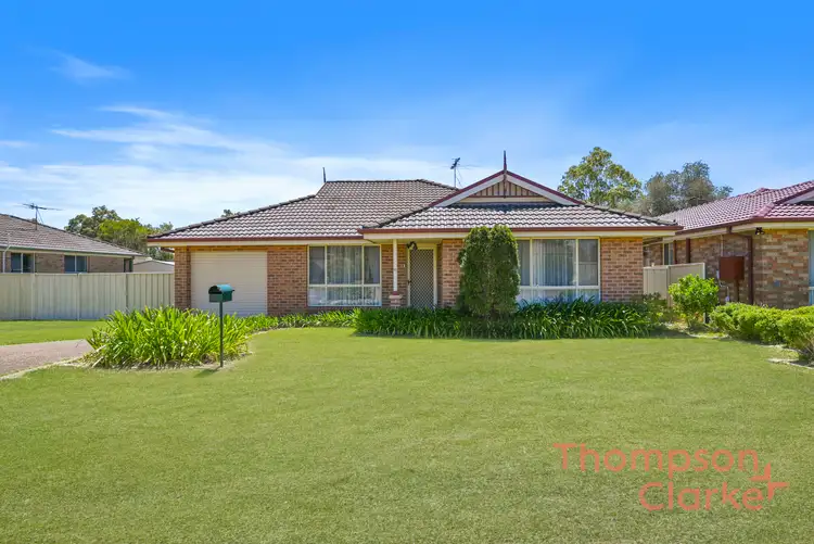 6 Glover Crescent, Metford NSW 2323