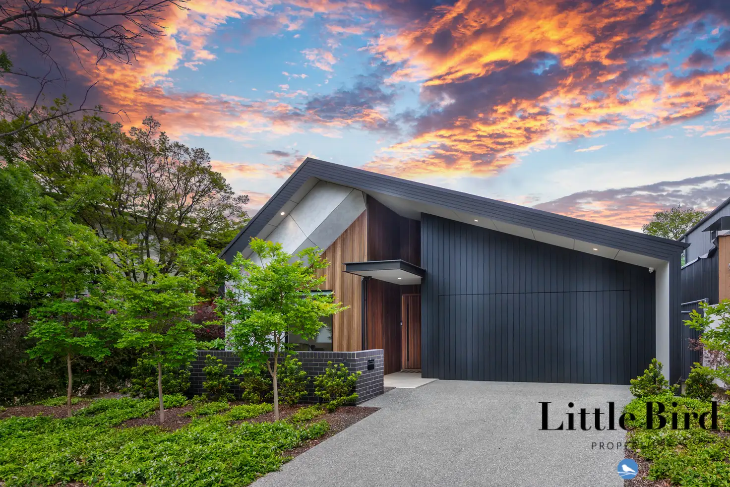 Main view of Homely house listing, 6 Hopetoun Cct, Deakin ACT 2600