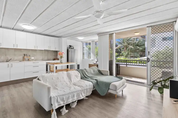 4/74 The Esplanade, Burleigh Heads QLD 4220