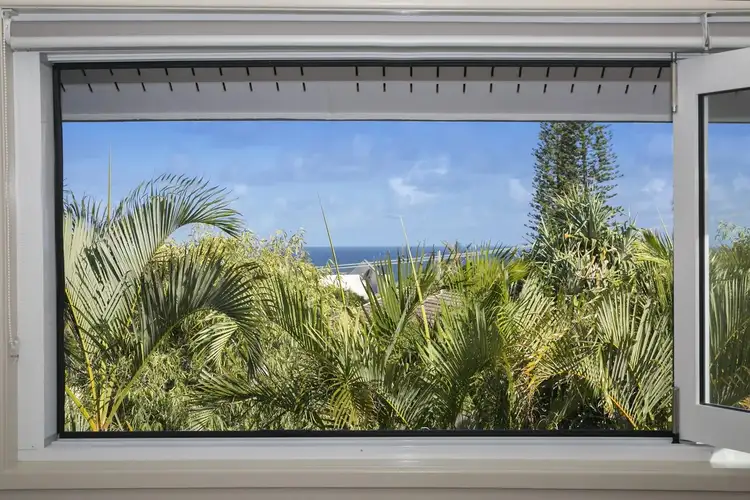 7/1 Margit Crescent, Sunrise Beach QLD 4567