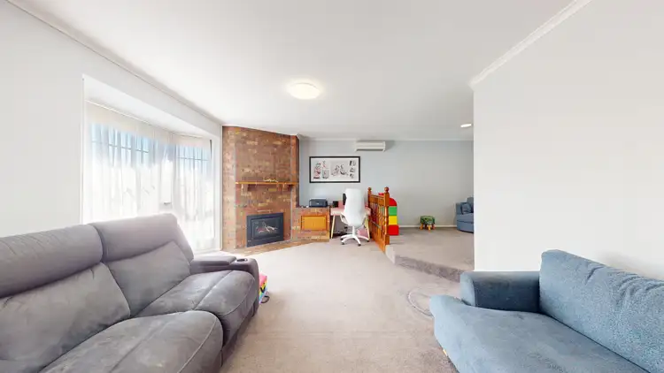 15 Lawson St, West Wodonga VIC 3690