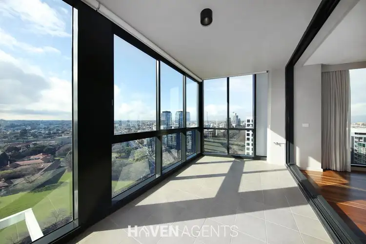 1903/594 St Kilda Road