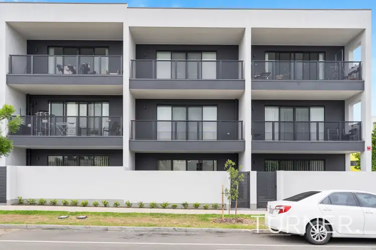 10/17 Manchester Parade