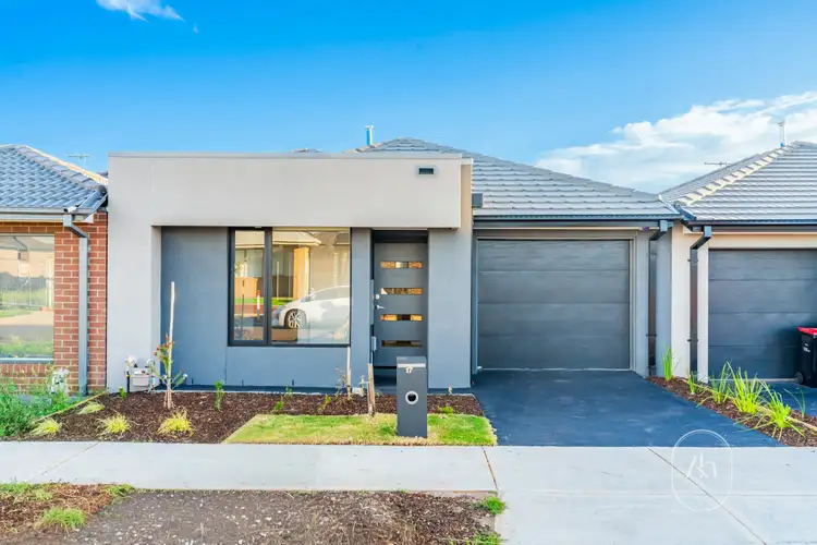 17 Mistletoe Drive, Strathtulloh VIC 3338