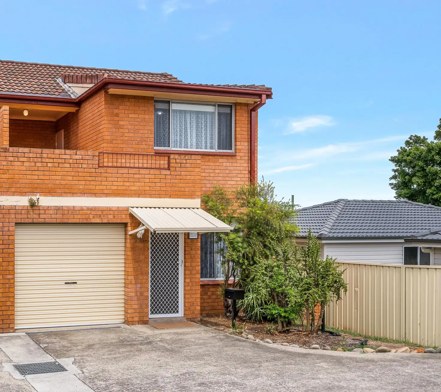 Main view of Homely townhouse listing, 10/14 Bunbury Road, Macquarie Fields NSW 2564