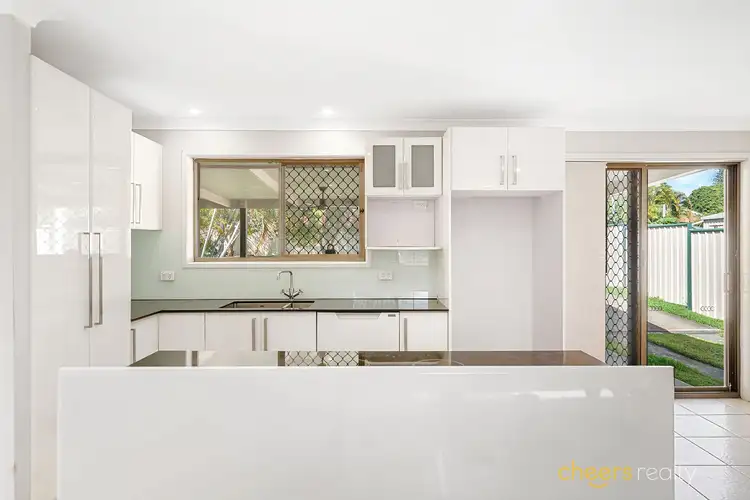 73 Estramina Rd, Regents Park QLD 4118