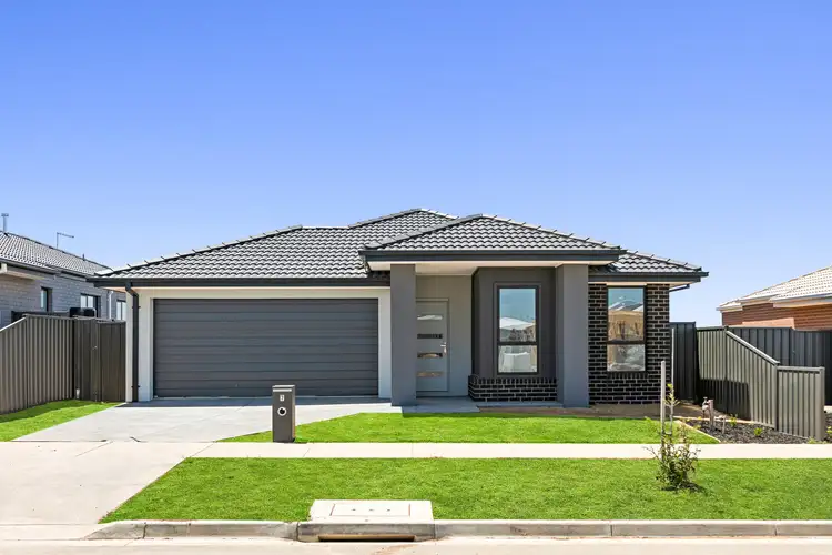 7 Halligan St, Lucas VIC 3350