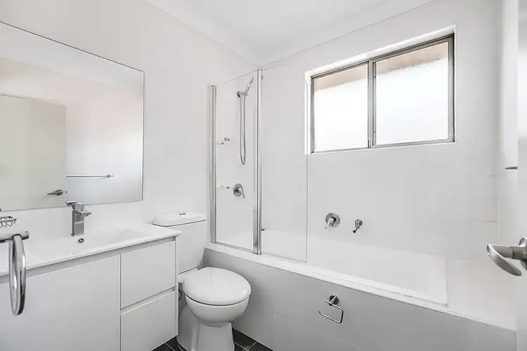 Fifth view of Homely apartment listing, 3/12 Hampstead Road, Homebush West NSW 2140