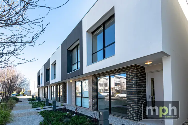 10 Hill Smith Blvd, St Clair SA 5011