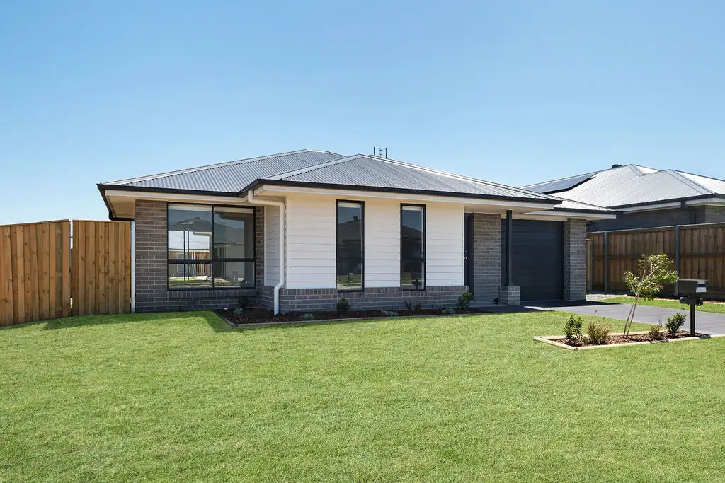 Main view of Homely semi-detached listing, 6 Glasspond Street, Chisholm NSW 2322