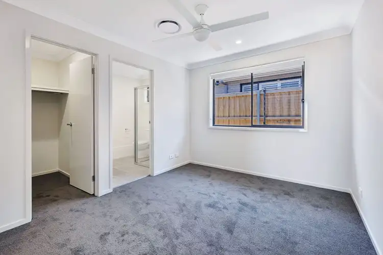 Fourth view of Homely semi-detached listing, 6 Glasspond Street, Chisholm NSW 2322