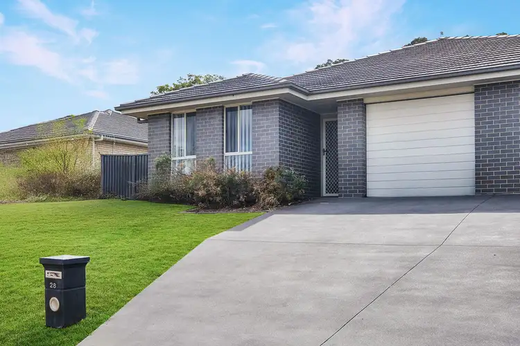 28 Shortland Drive, Aberglasslyn NSW 2320