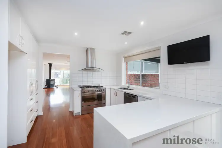 Fifth view of Homely house listing, 23 Iluka Dr, Werribee VIC 3030