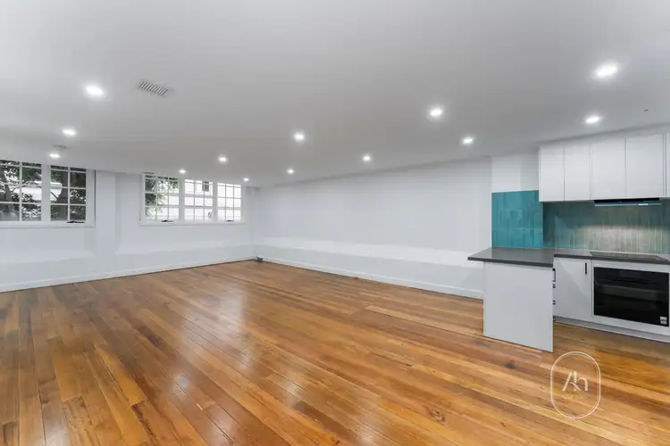 1.02/21-23 Anthony Street, Melbourne VIC 3000