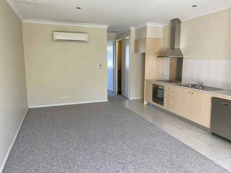 Fifth view of Homely apartment listing, 6/6 Hay Street, O'connor ACT 2602