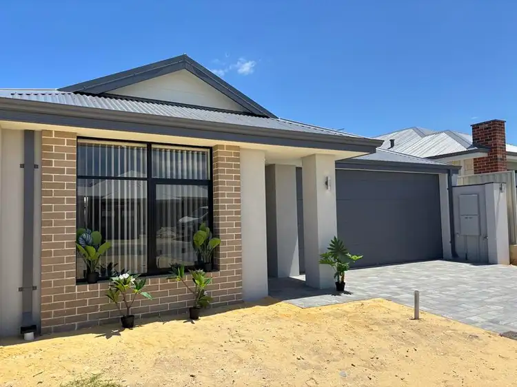 5 Laguna Way, Eglinton WA 6034