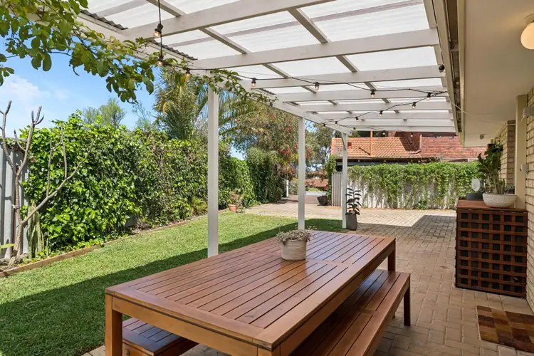 14 Koolama Place, Kallaroo WA 6025