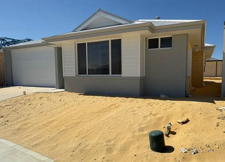 14 Greville Grv, Lakelands WA 6180