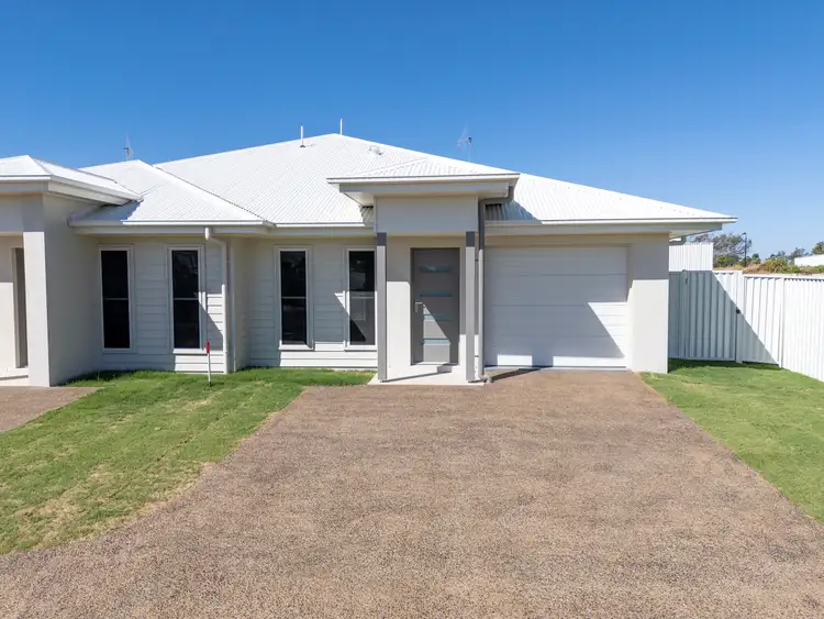 2/13 Coral Cove Drive, Coral Cove QLD 4670