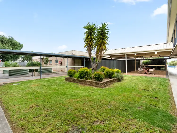 1 Cameron Avenue, Gilles Plains SA 5086