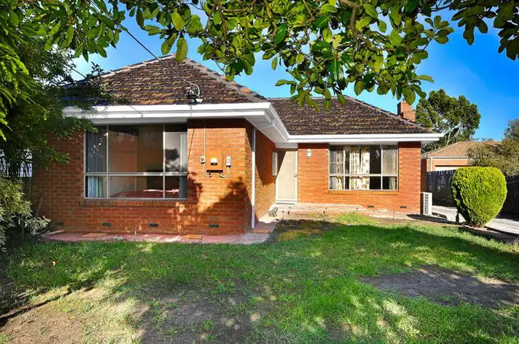 1/3 Beleura Grove, Clayton VIC 3168