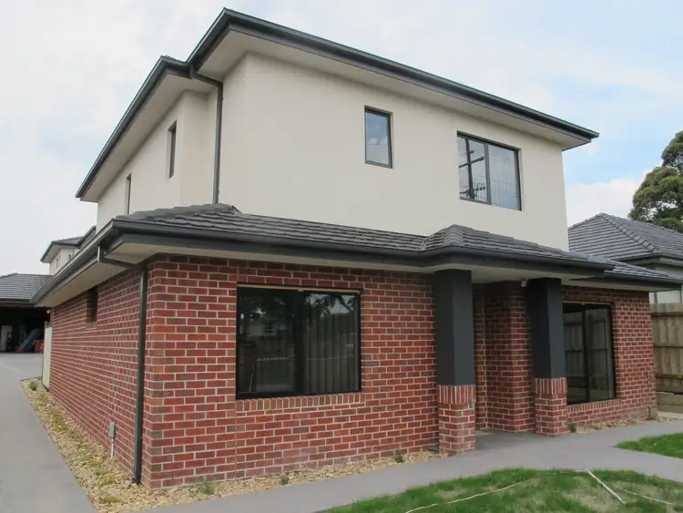 1/1751 Dandenong Road, Oakleigh East VIC 3166