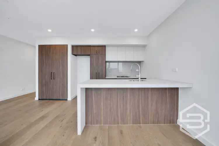 602/101 Rosslyn Street