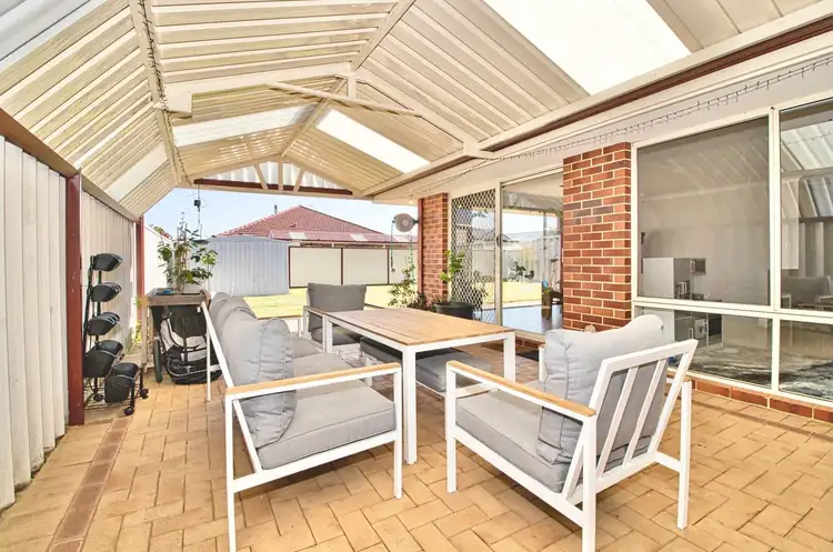 39 Chinchilla Parkway, Port Kennedy WA 6172